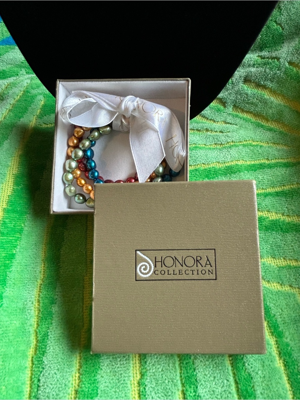 Honora Multicolor Pearl Stretch Bracelet Set - Blue, Green, Gold, Red